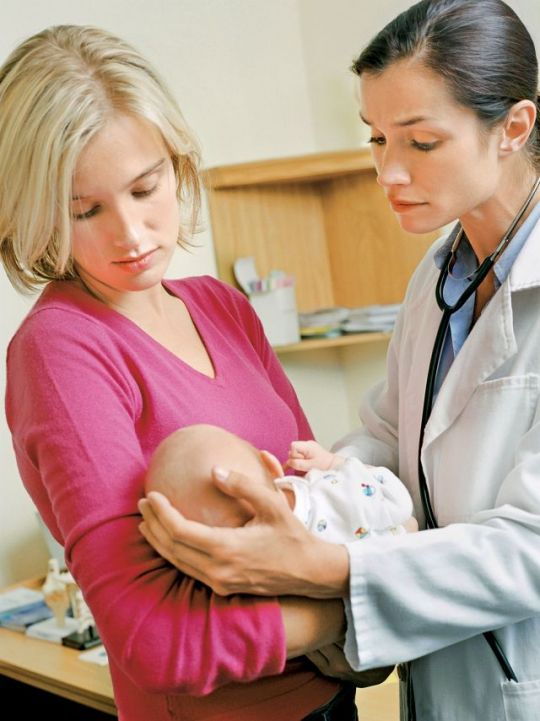 Gorączka u noworodka powinna być zawsze konsultowana z pediatrą
