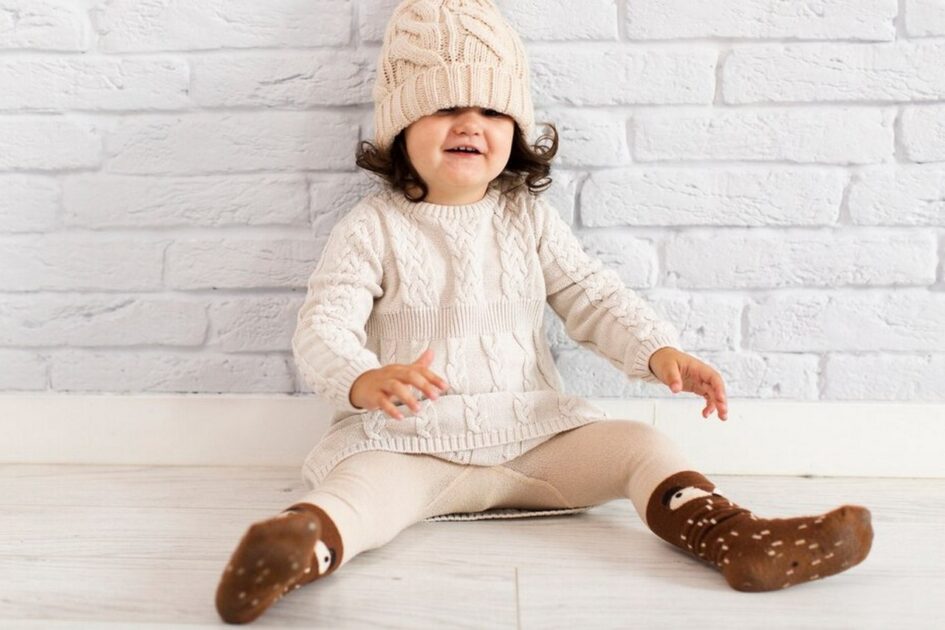 trendy bezowe dziecko